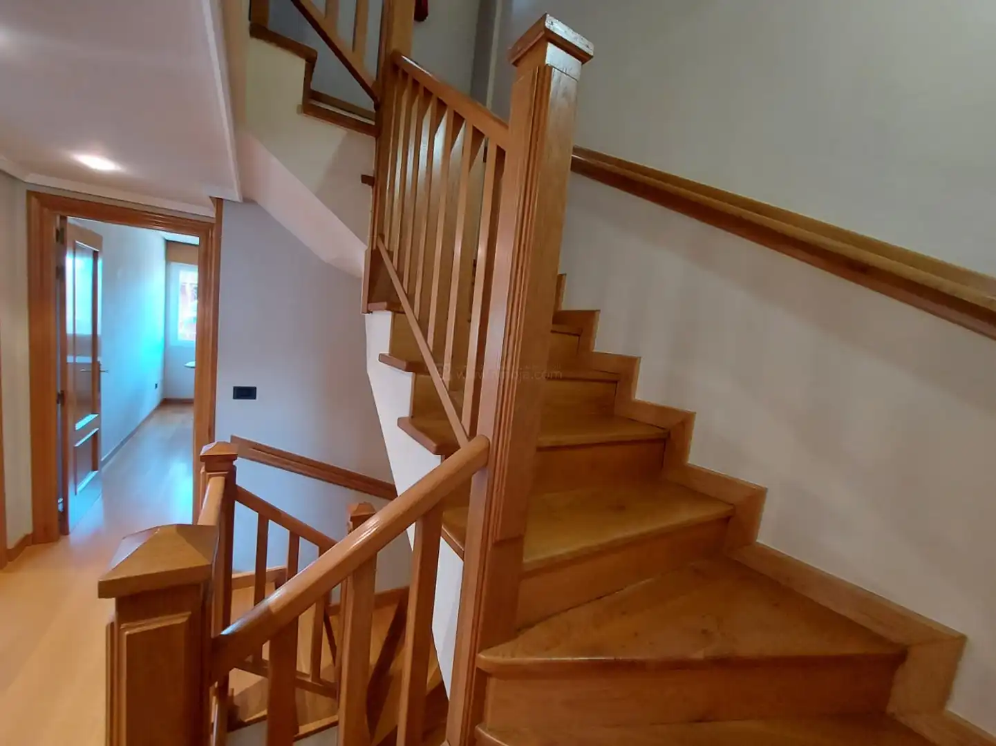 Casa o chalet en venta en  Logroño con Aire acondicionado, Calefacción y Jardín privado
