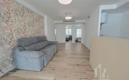 Living room of Flat for sale in La Manga del Mar Menor  with Air Conditioner, Heating and Parquet flooring