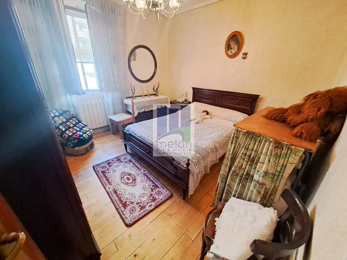 Habitación de Piso en venta en Burgos con Trastero