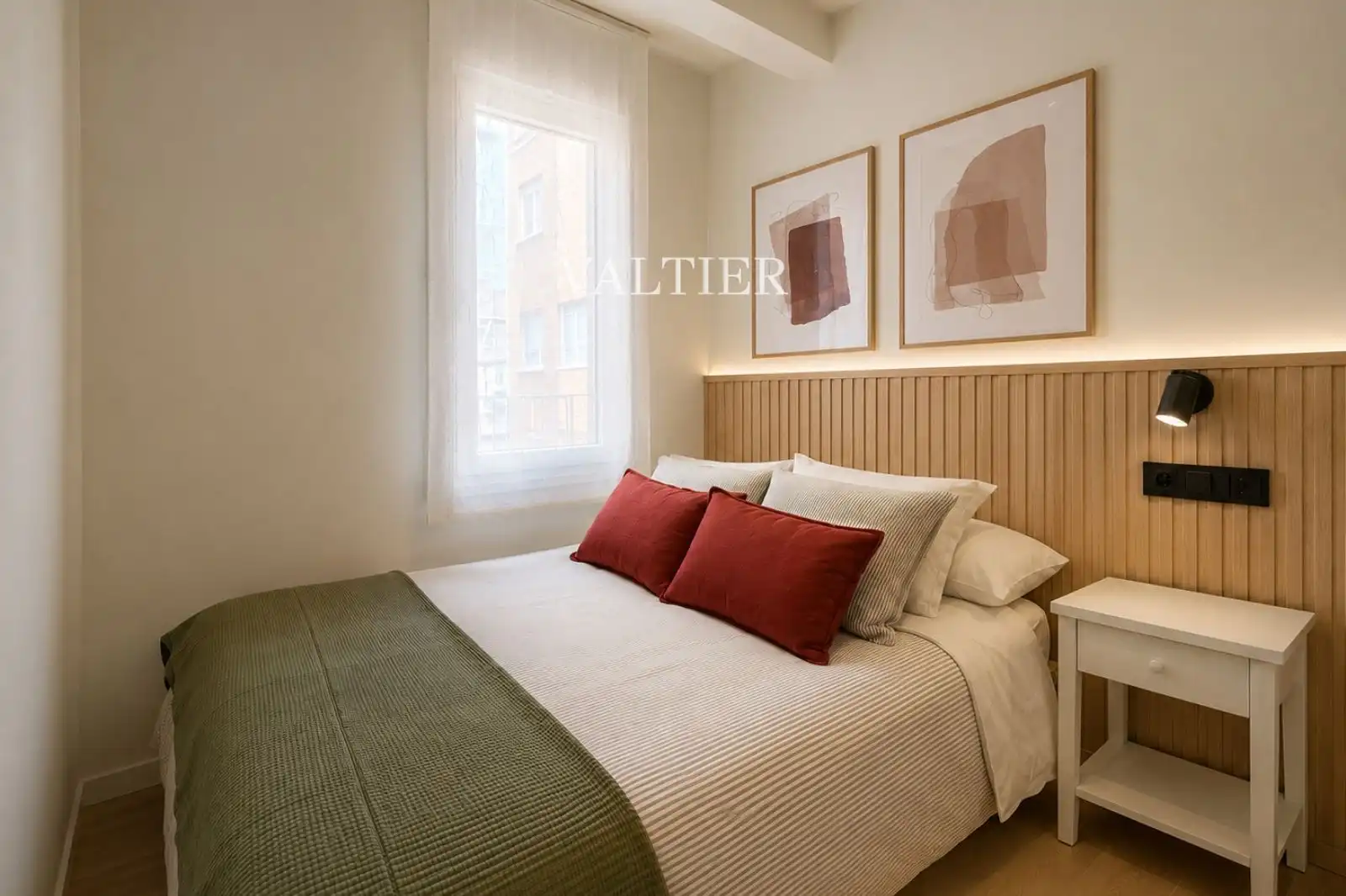 Schlafzimmer von Wohnung zur Miete in Madrid mit Klimaanlage, Heizung und Möbliert