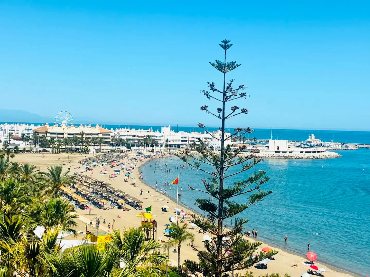 Exterior view of Flat for rent in Benalmádena  with Air Conditioner, Terrace and Furnished