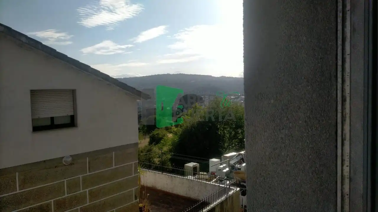 Balcony of Ground floor for sale in Ourense Capital   with Parquet flooring