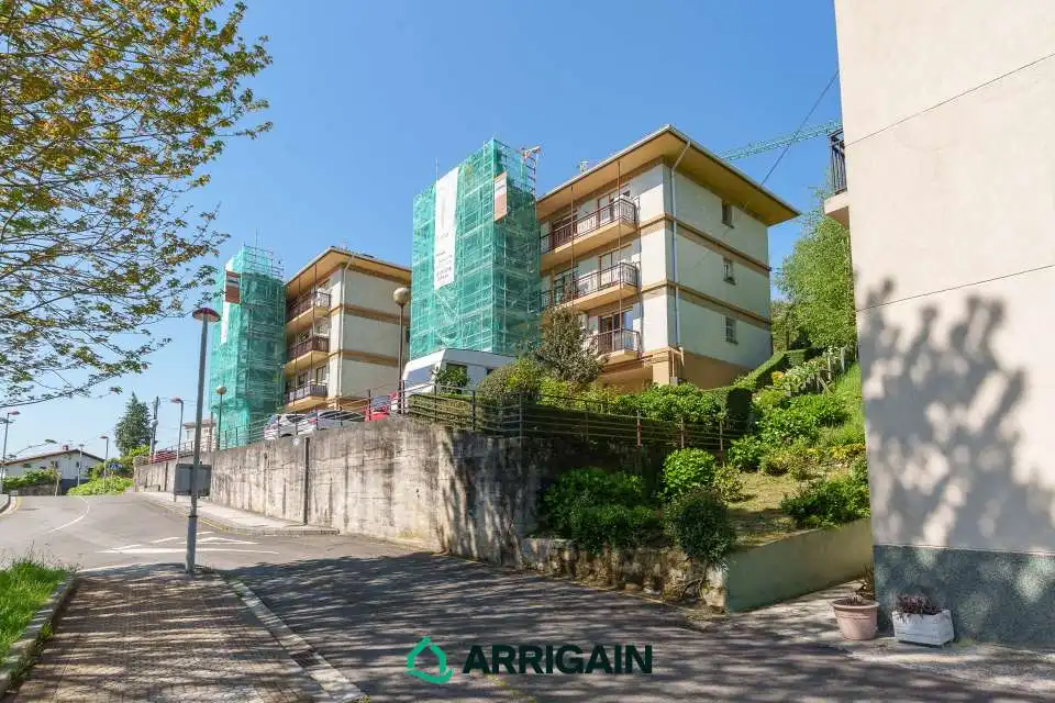 Piso en venta en Mendiola Bidea, Miracruz