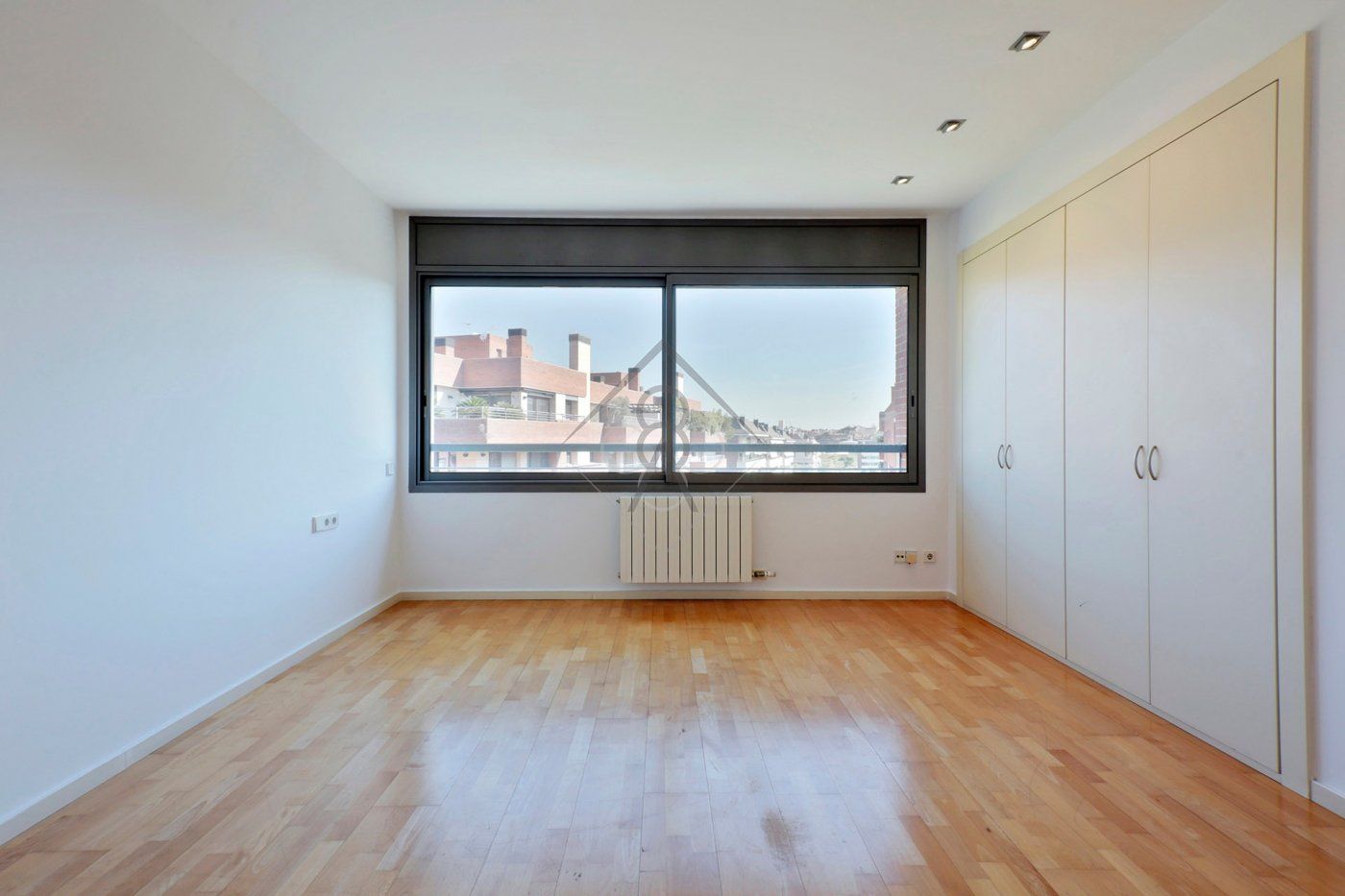 Habitación de Piso de alquiler en  Barcelona Capital con Aire acondicionado, Calefacción y Parquet