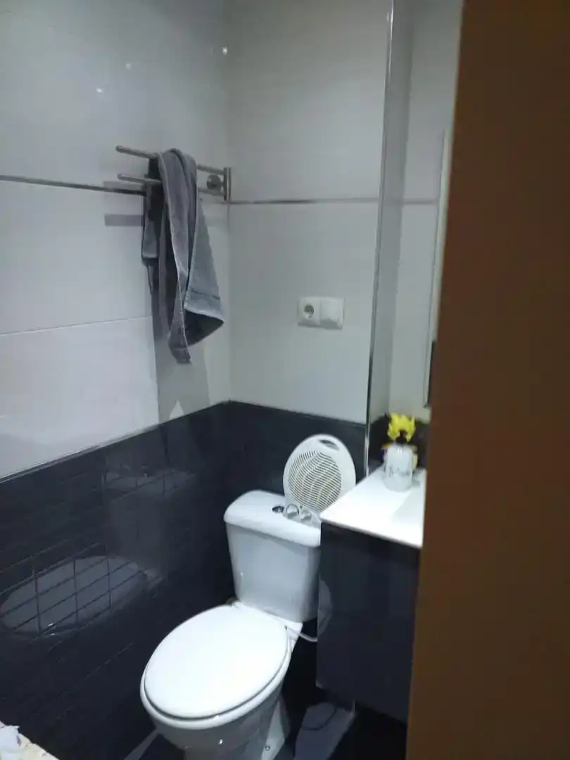 Baño de Piso en venta en Torremolinos con Aire acondicionado