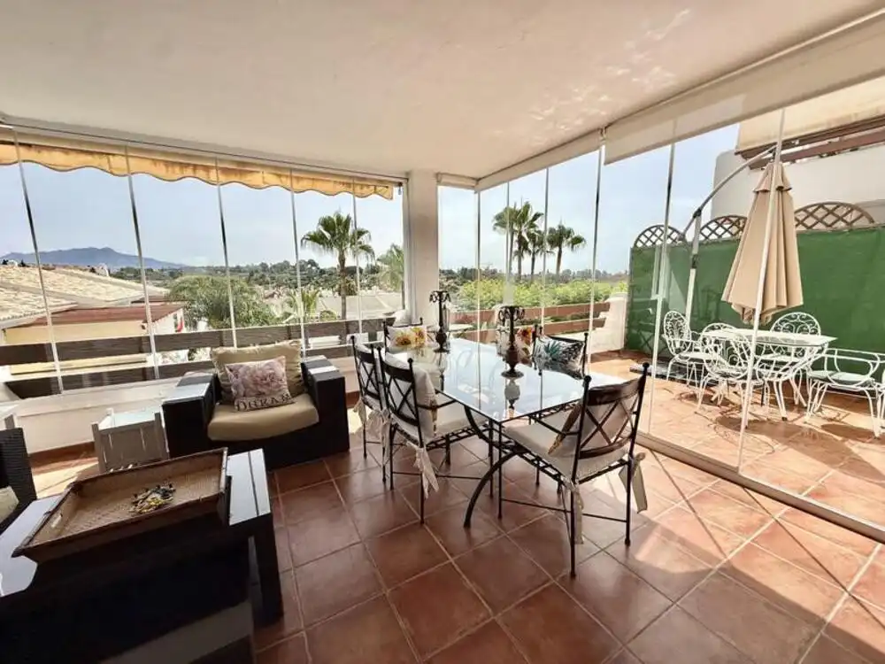Terrasse von Erdgeschoss zur Miete in Estepona mit Klimaanlage, Terrasse und Schwimmbad