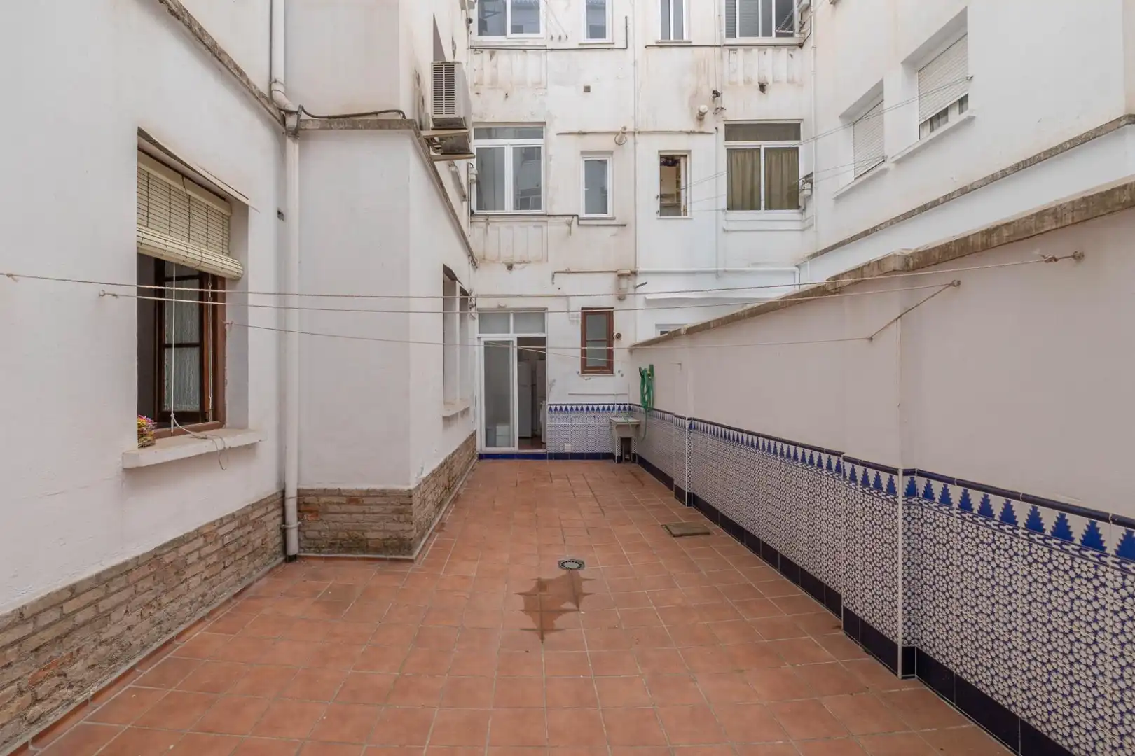 Habitació a PINTOR RODRIGUEZ ACOSTA, Camino de Ronda