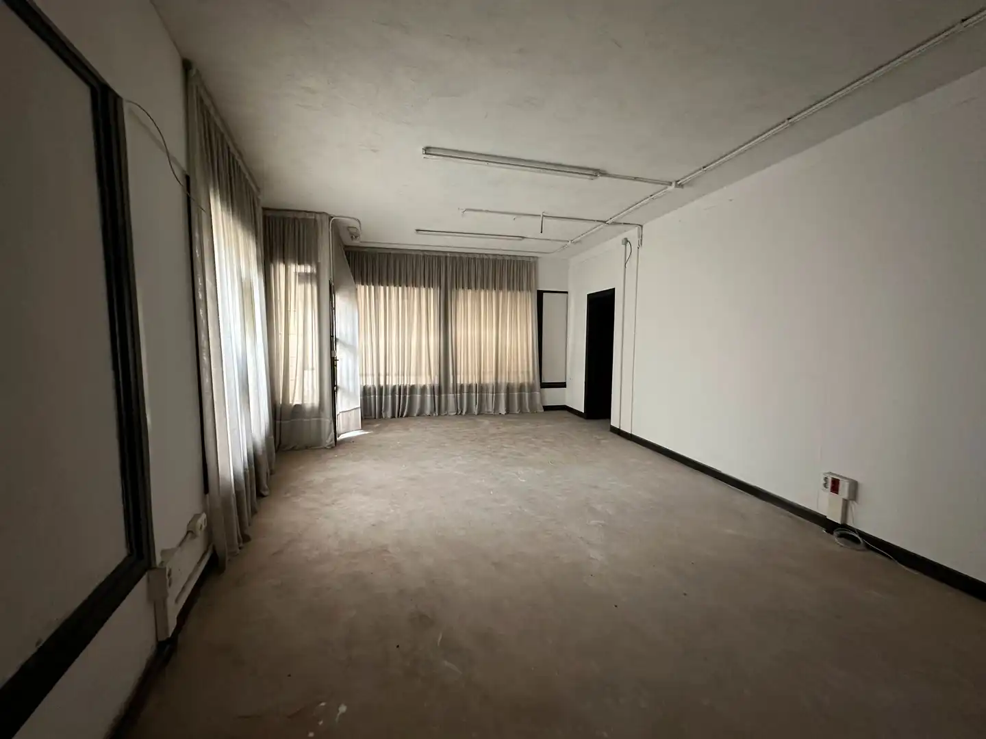 Local comercial en venta en Segura, imagen 2