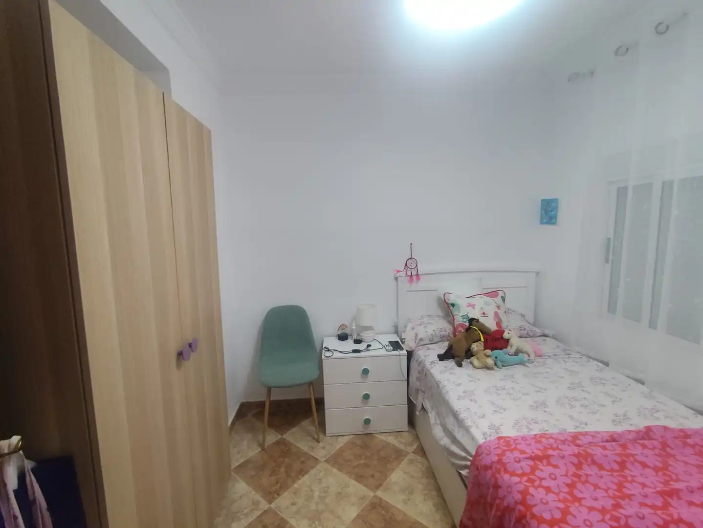 Dormitori de Pis en venda en Zafra amb Aire condicionat, Moblat i Balcó