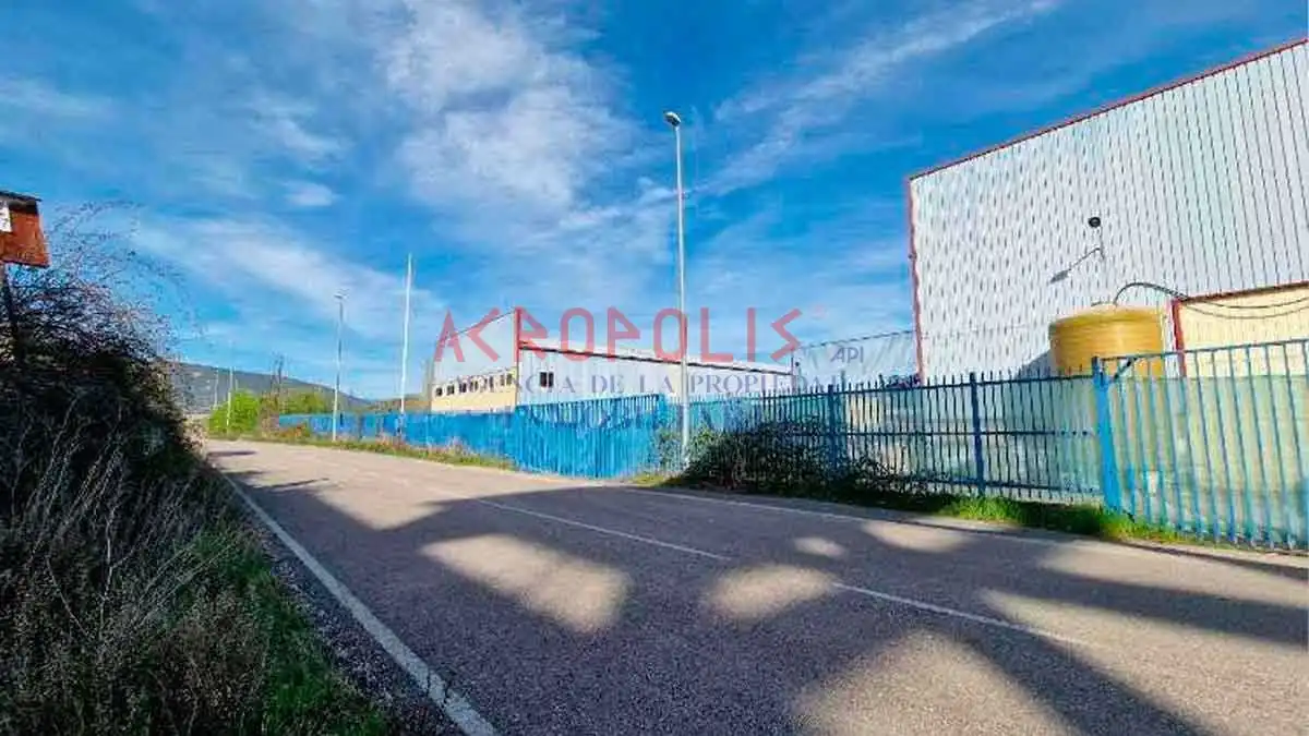 Außenansicht von Fabrikhallen zum Verkauf in La Asunción - La Inmaculada