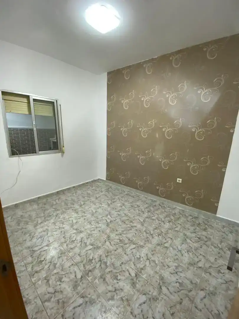 Schlafzimmer von Erdgeschoss zum Verkauf in Ceuta mit Abstellraum