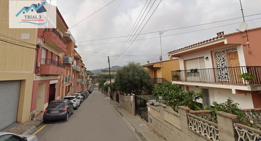 Vista exterior de Pis en venda en Palafolls amb Terrassa i Balcó