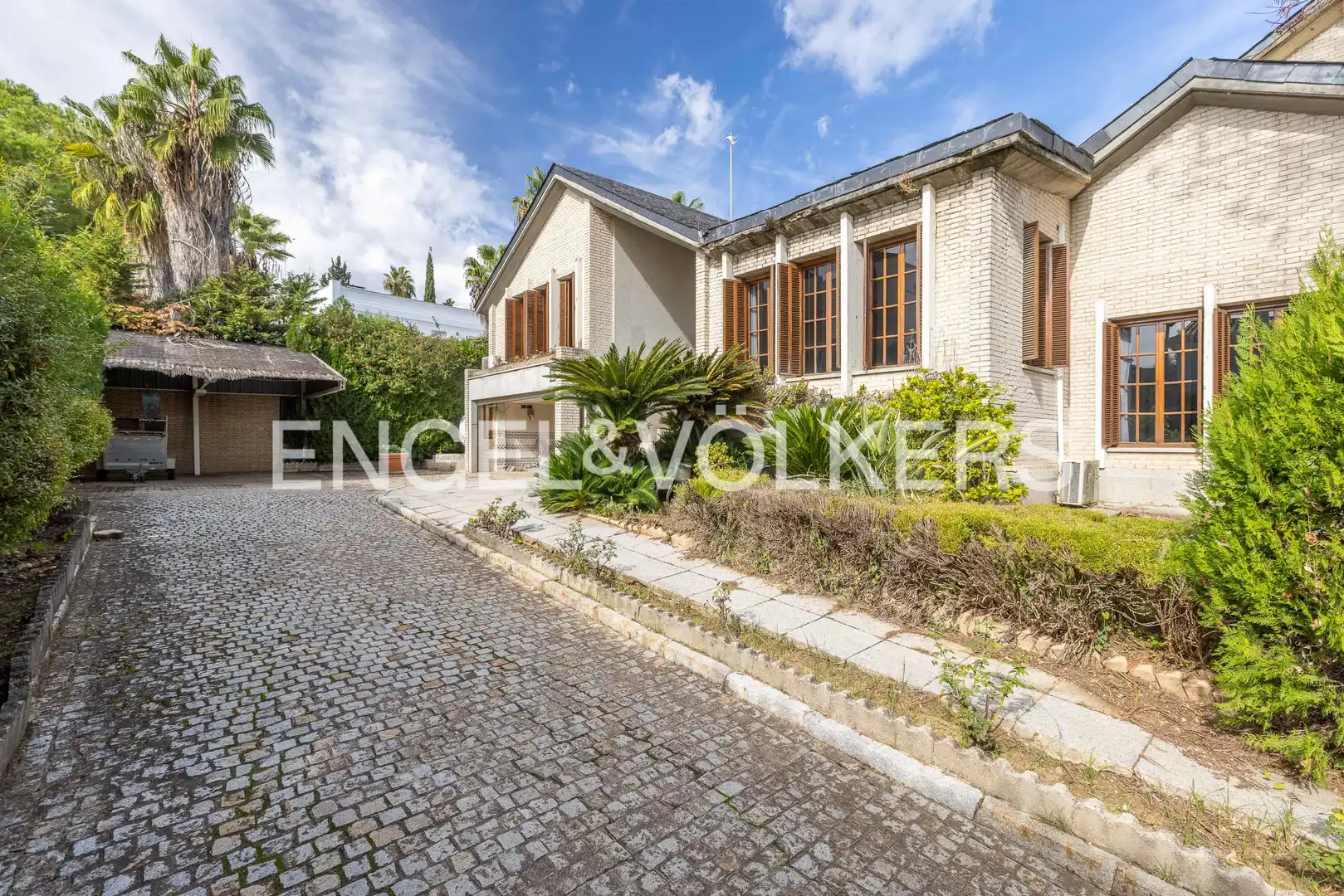 Casa amb piscina en venda a Santa Eufemia, imagen 2