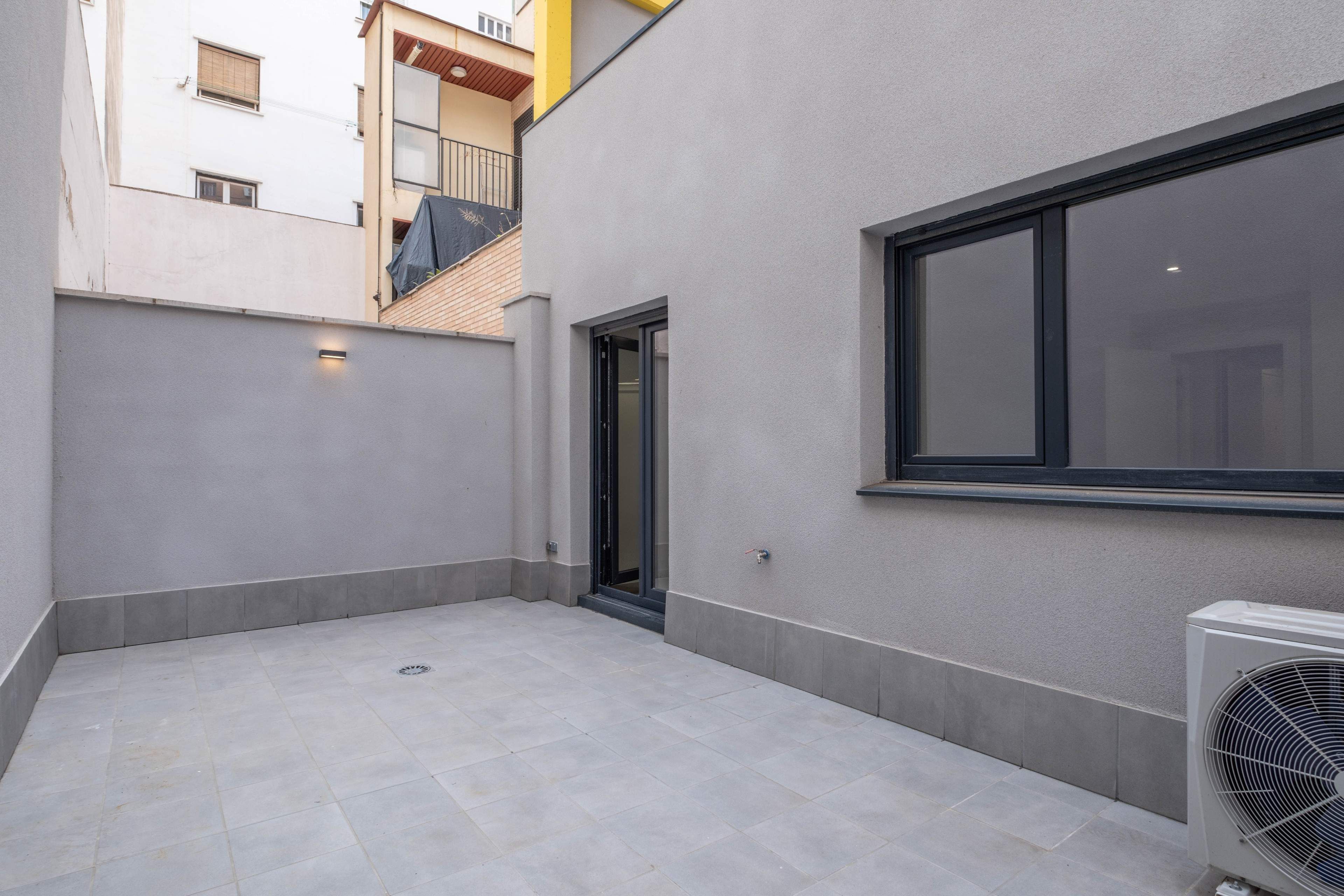 Vista exterior de Piso en venta en  Zaragoza Capital con Calefacción, Terraza y Trastero