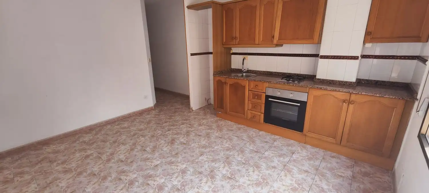 Cuina de Pis en venda en Castellón de la Plana / Castelló de la Plana amb Terrassa
