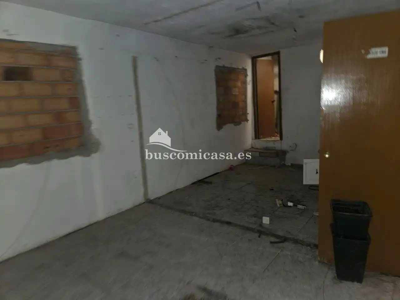 Casa adosada en venda en Jaén amb Traster
