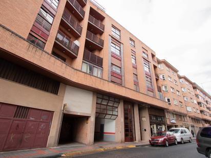 Vista exterior de Pis en venda en Palencia Capital amb Terrassa i Balcó