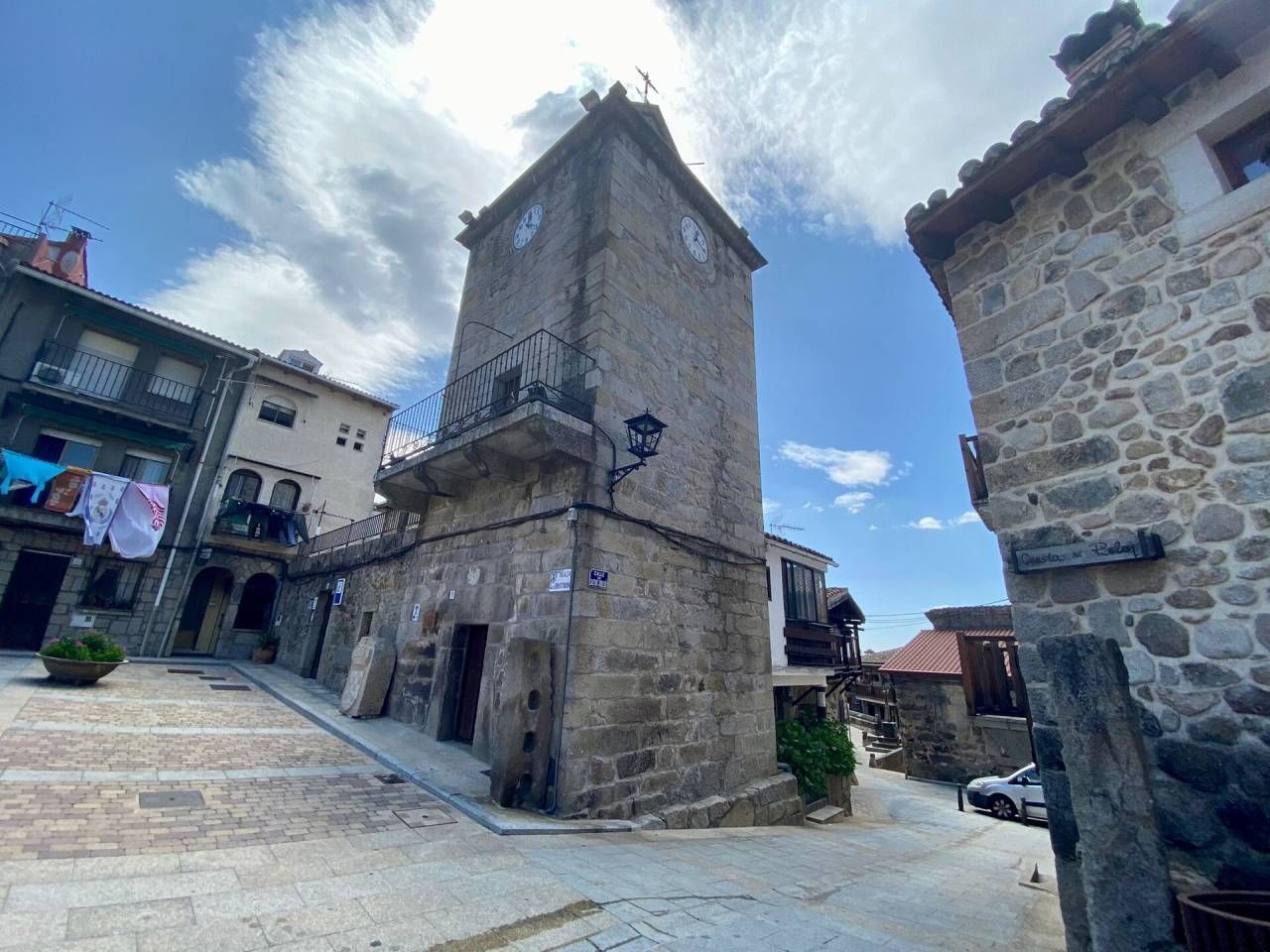 Exterior view of House or chalet to rent in Piedralaves  with Parquet flooring, Terrace and Furnished