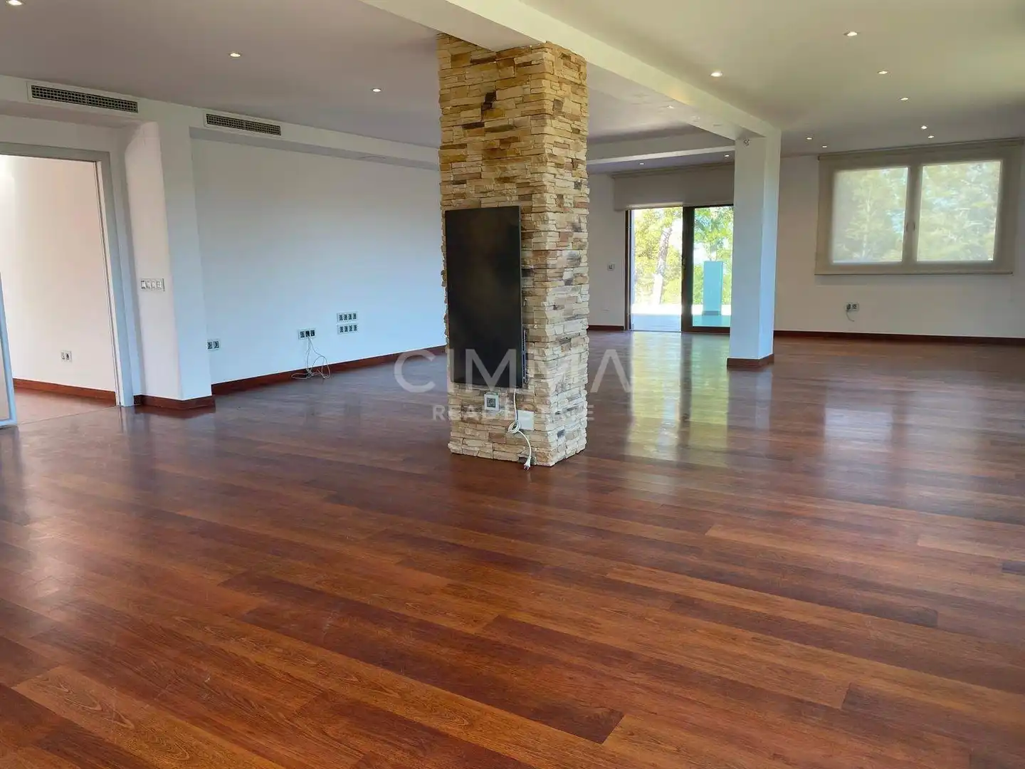 Sala de estar de Casa o chalet en venta en La Nucia con Aire acondicionado, Calefacción y Jardín privado