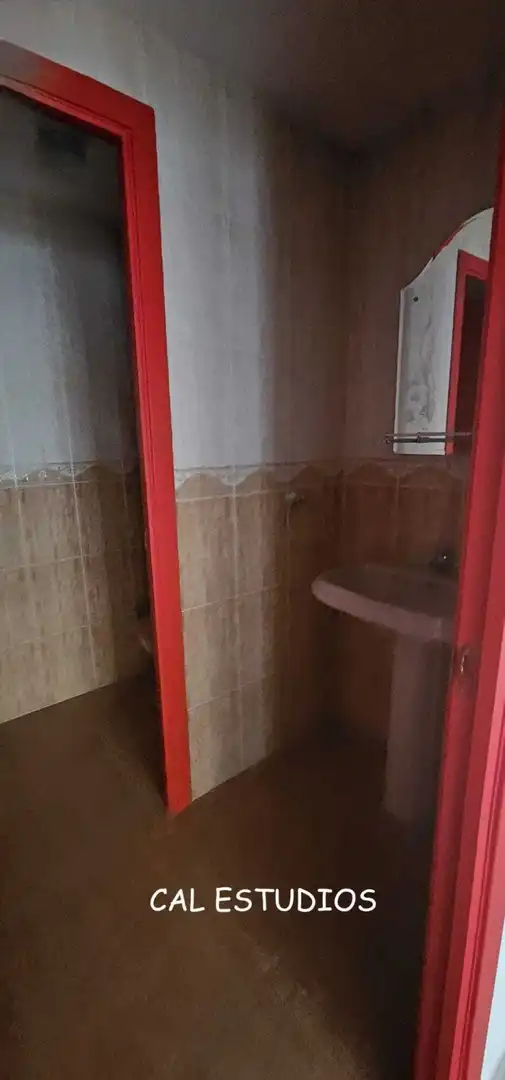 Bathroom of Commercial properties for sale in Torrejón de Ardoz