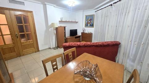 Photo 3 of Flat to rent in Carolinas Altas, Alicante