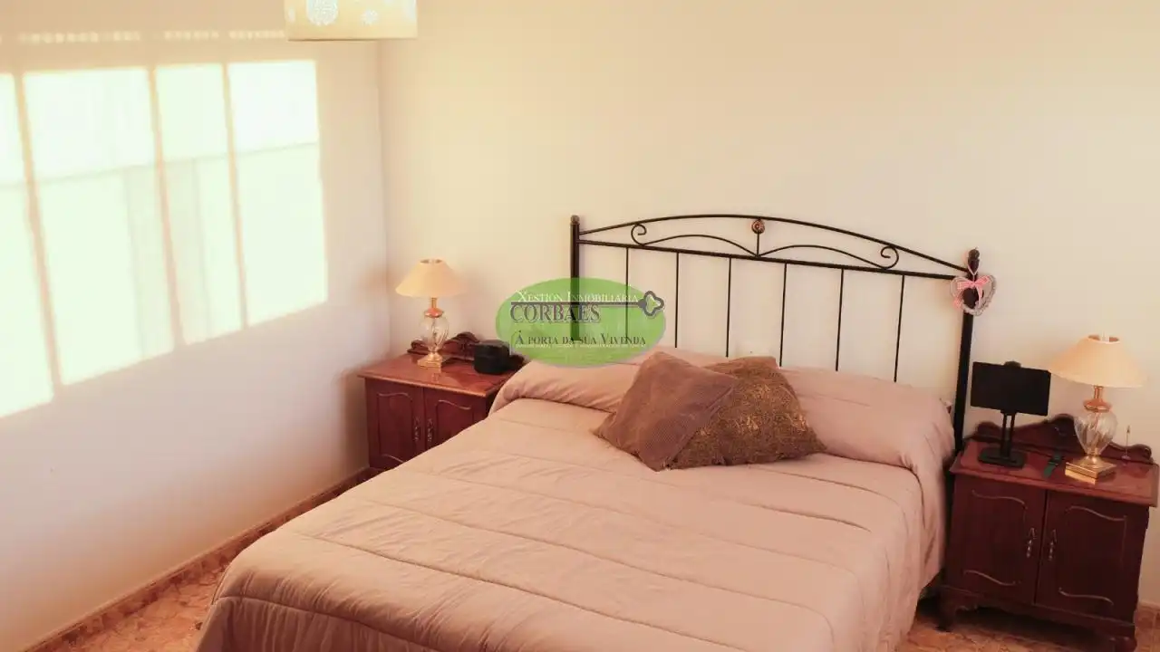 Habitación de Casa o chalet en venta en Ourense Capital  con Calefacción, Jardín privado y Terraza