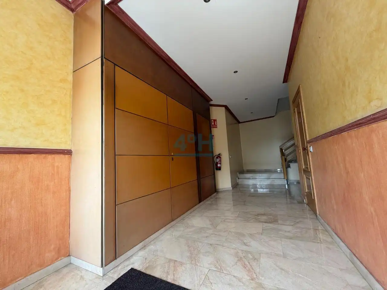 Apartamento en venta en O Grove   con Calefacción, Terraza y Amueblado