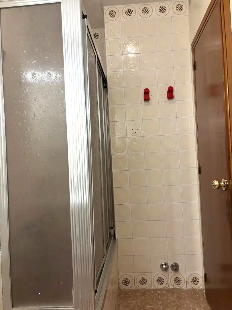 Baño de Piso en venta en Alcalá de Henares con Calefacción, Parquet y Terraza