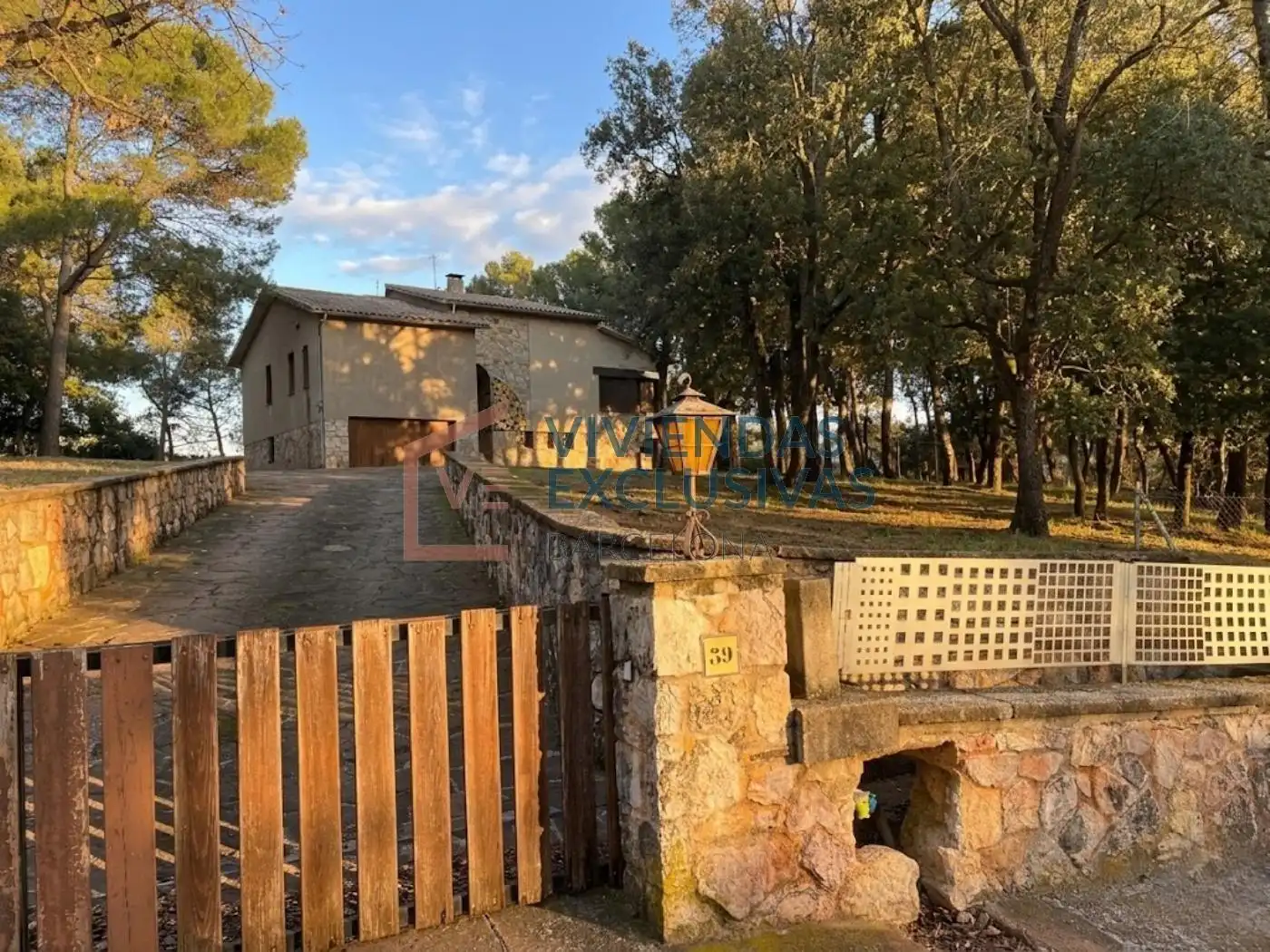 Vista exterior de Finca rústica en venda en Seva