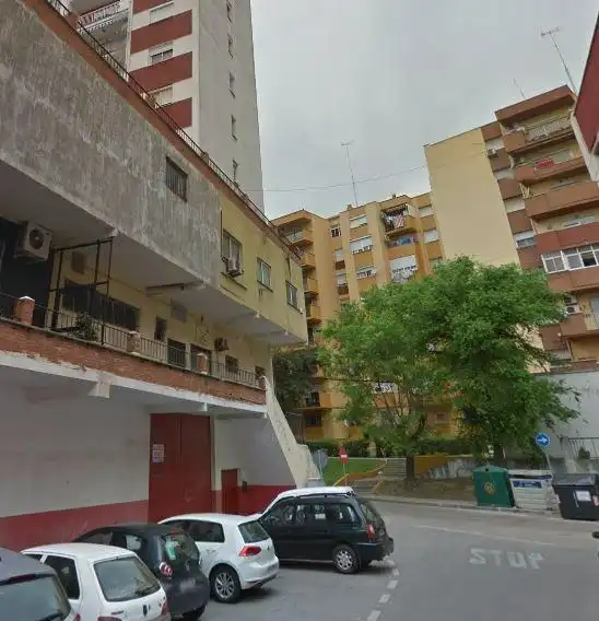 Vista exterior de Local en venta en Algeciras