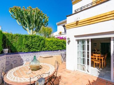 Casa a schiera con piscina in vendita a Benamara - Atalaya