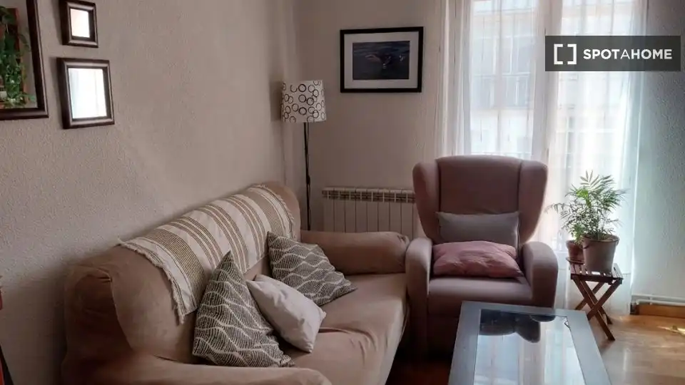 Living room of Flat for share in Madrid  with Air Conditioner, Heating and Terrace