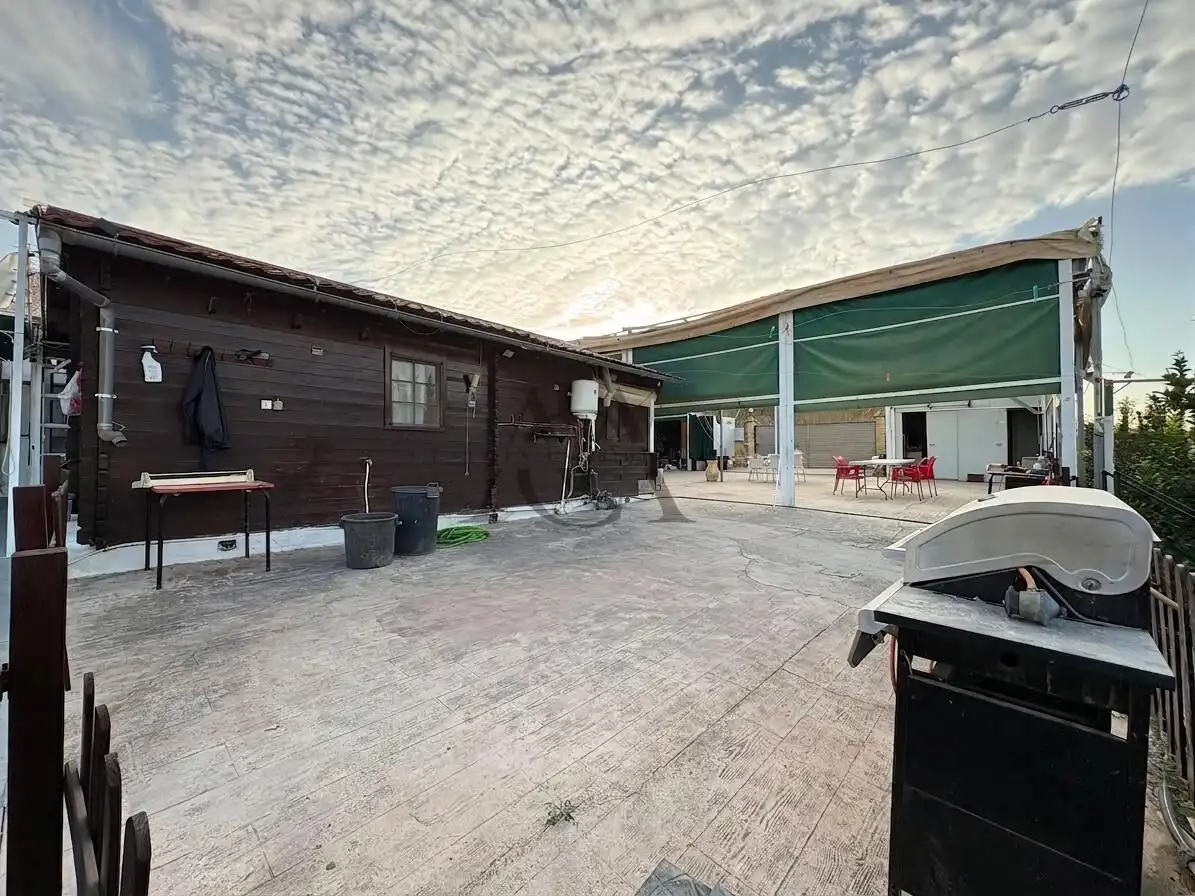 Vista exterior de Casa o chalet en venta en Las Vegas - Campoaras