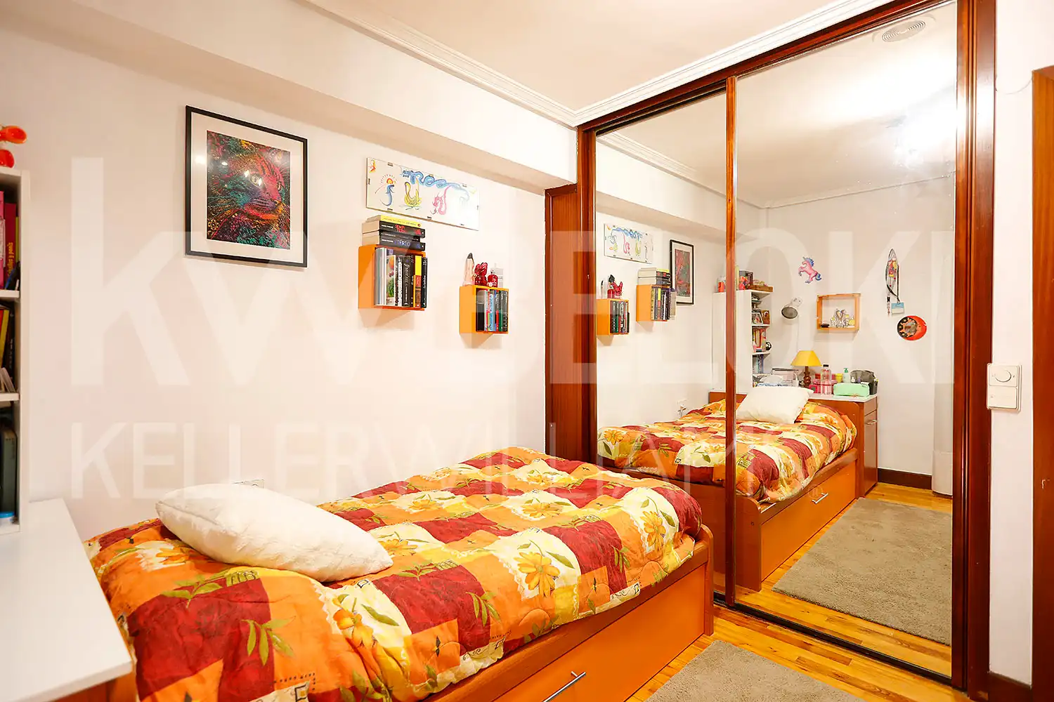 Habitación de Piso en venta en Donostia - San Sebastián  con Calefacción, Terraza y Balcón