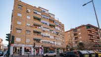 Außenansicht von Wohnung zum verkauf in  Granada Capital mit Klimaanlage und Balkon