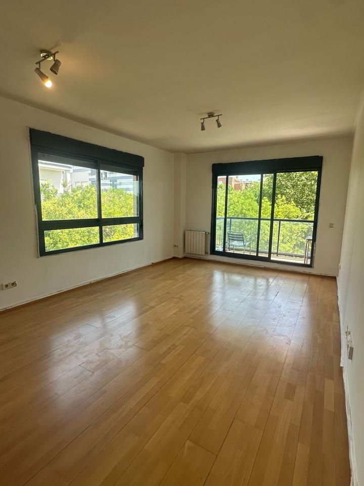 Living room of Flat to rent in Torrejón de Ardoz  with Community pool