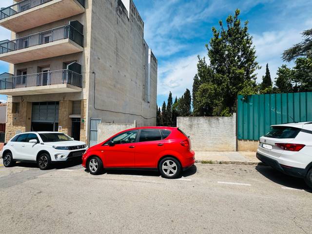 Terreno residencial en Venta en Carrer Compositor Juncà, 9 en Poble Nou - Olivar Gran