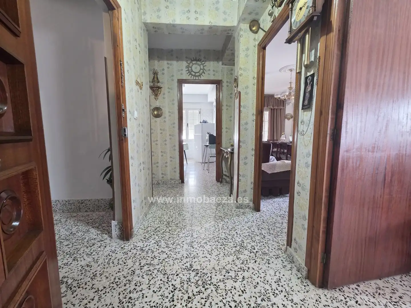 Appartamento con terrazza in vendita a Baeza, imagen 3