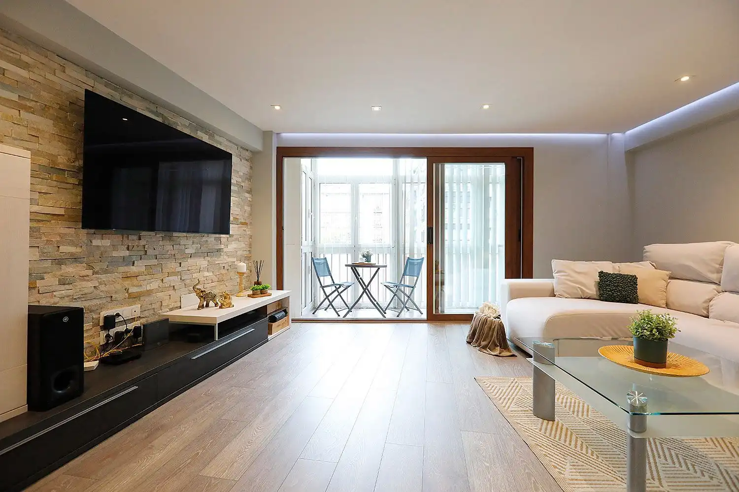 Wohnzimmer von Wohnung zum Verkauf in Irun  mit Heizung und Terrasse