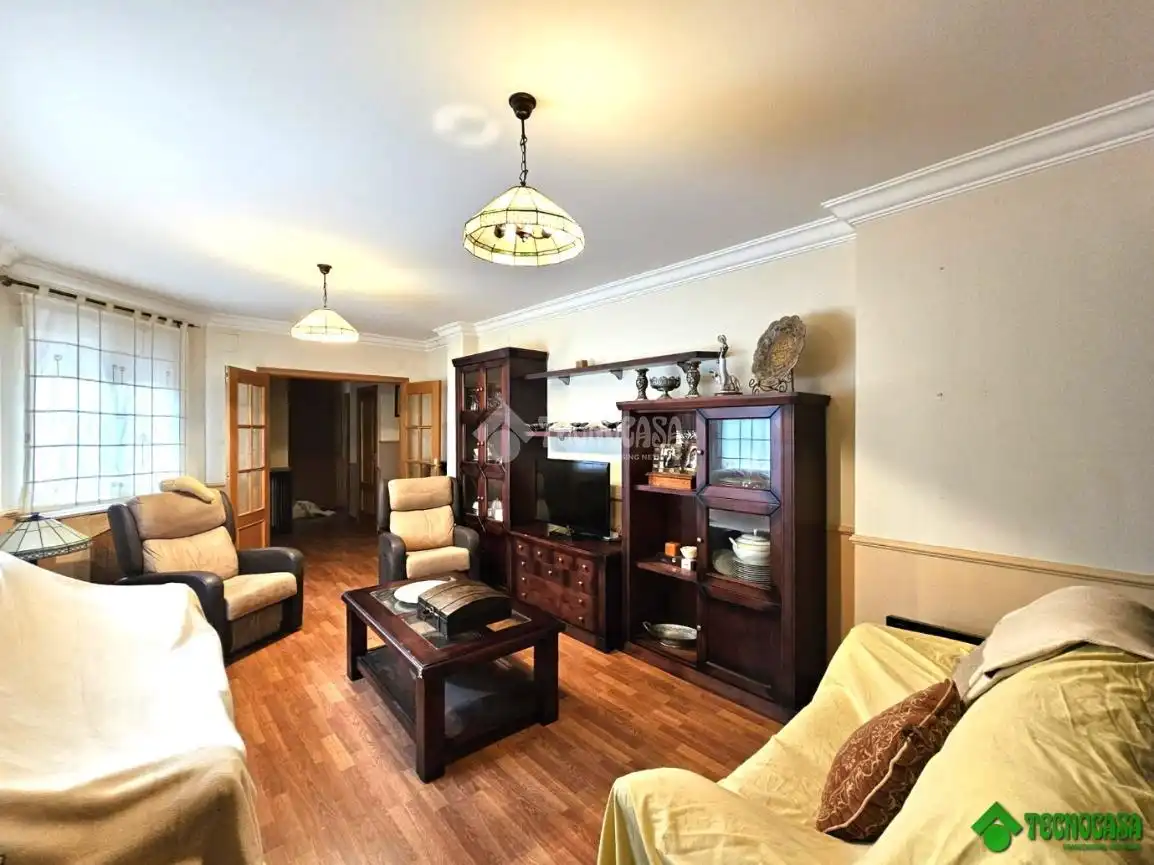 Casa adosada en venta en Pedanías - Extrarradio