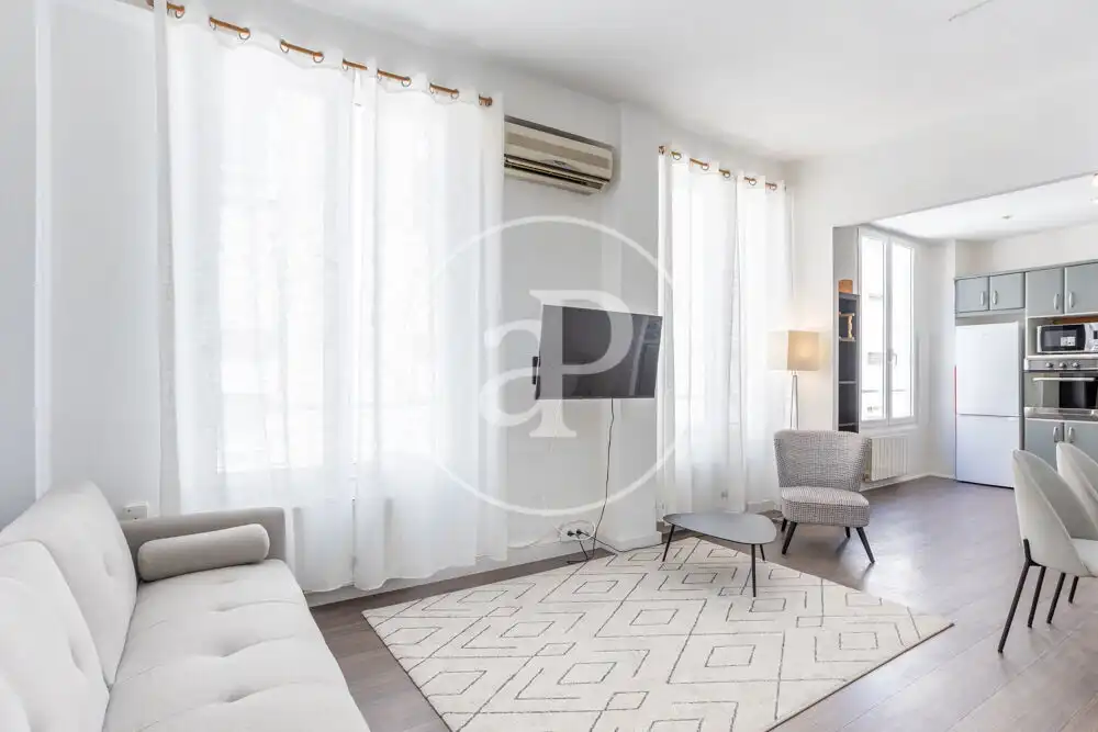 Living room of Flat for rent in Valencia  with Air Conditioner, Heating and Furnished