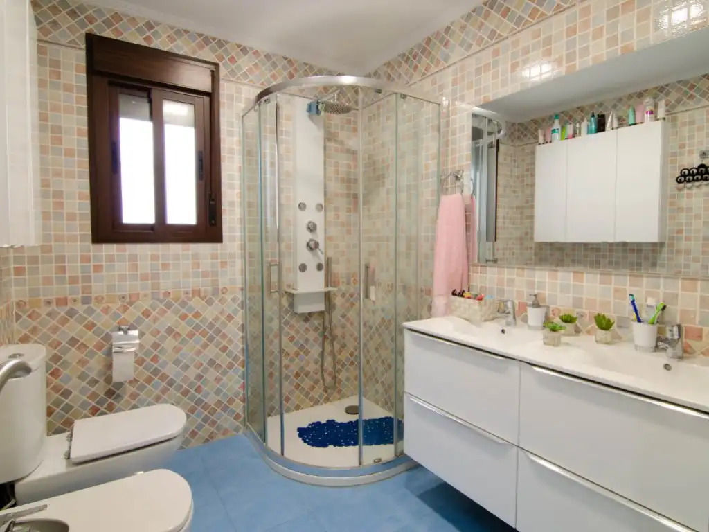Baño de Casa o chalet en venta en La Rinconada