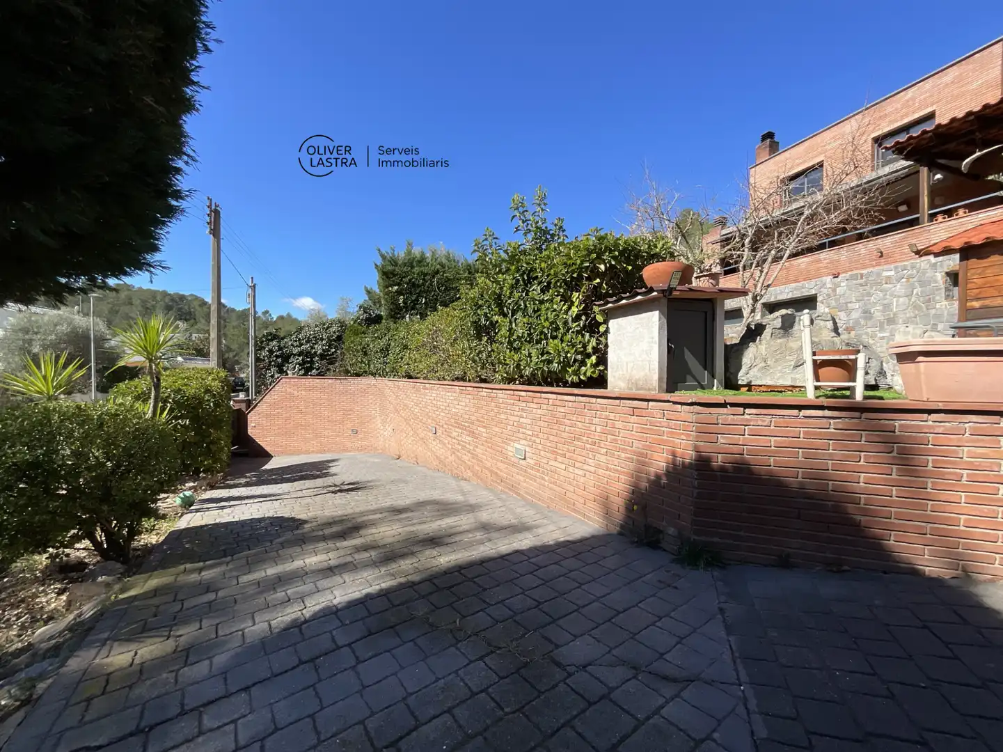 Vista exterior de Casa o chalet en venta en Corbera de Llobregat con Aire acondicionado, Calefacción y Jardín privado