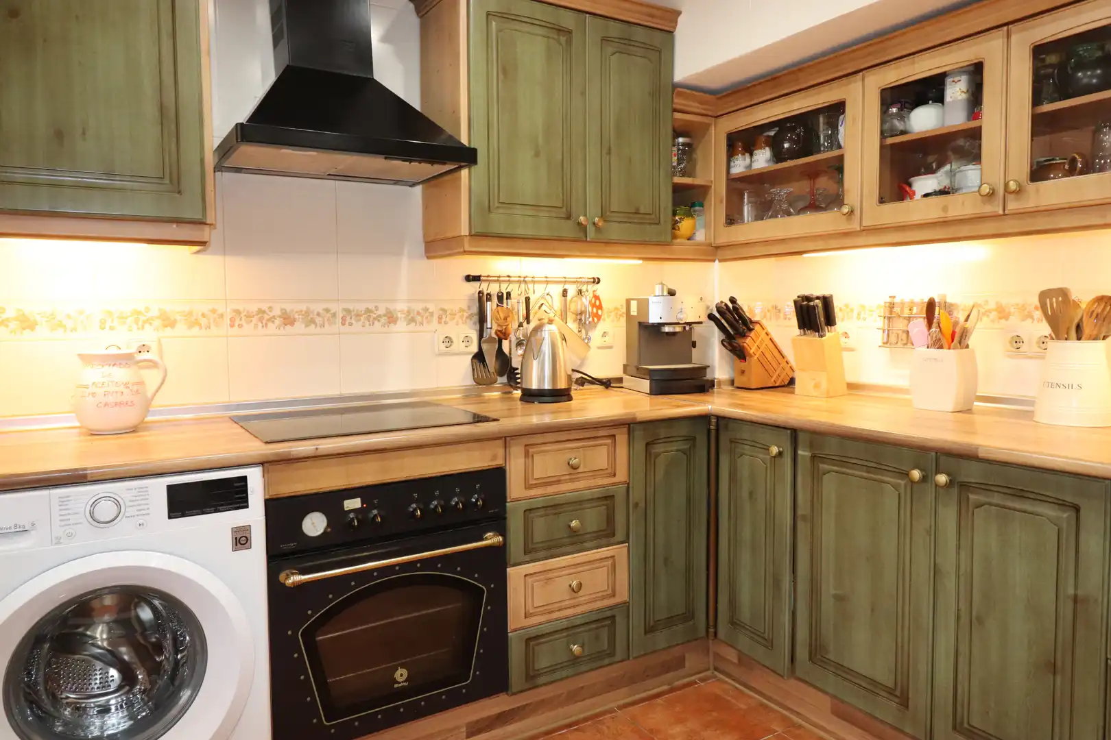 Cocina de Casa adosada en venta en Casares con Terraza, Amueblado y Alarma