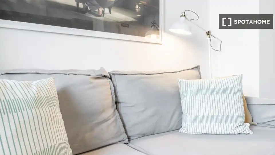Flat with terrace to rent in Chamberí, imagen 4