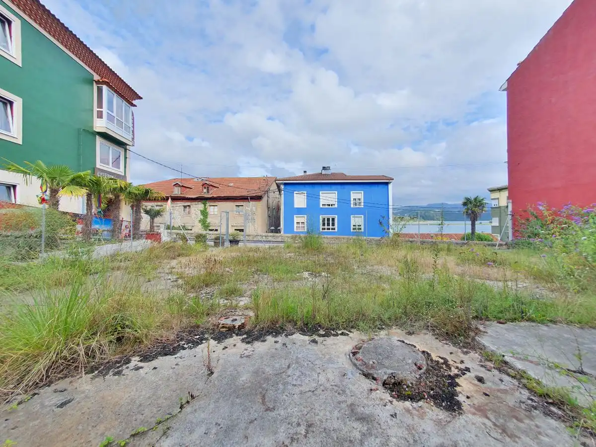 Residential land for sale in Muros de Nalón