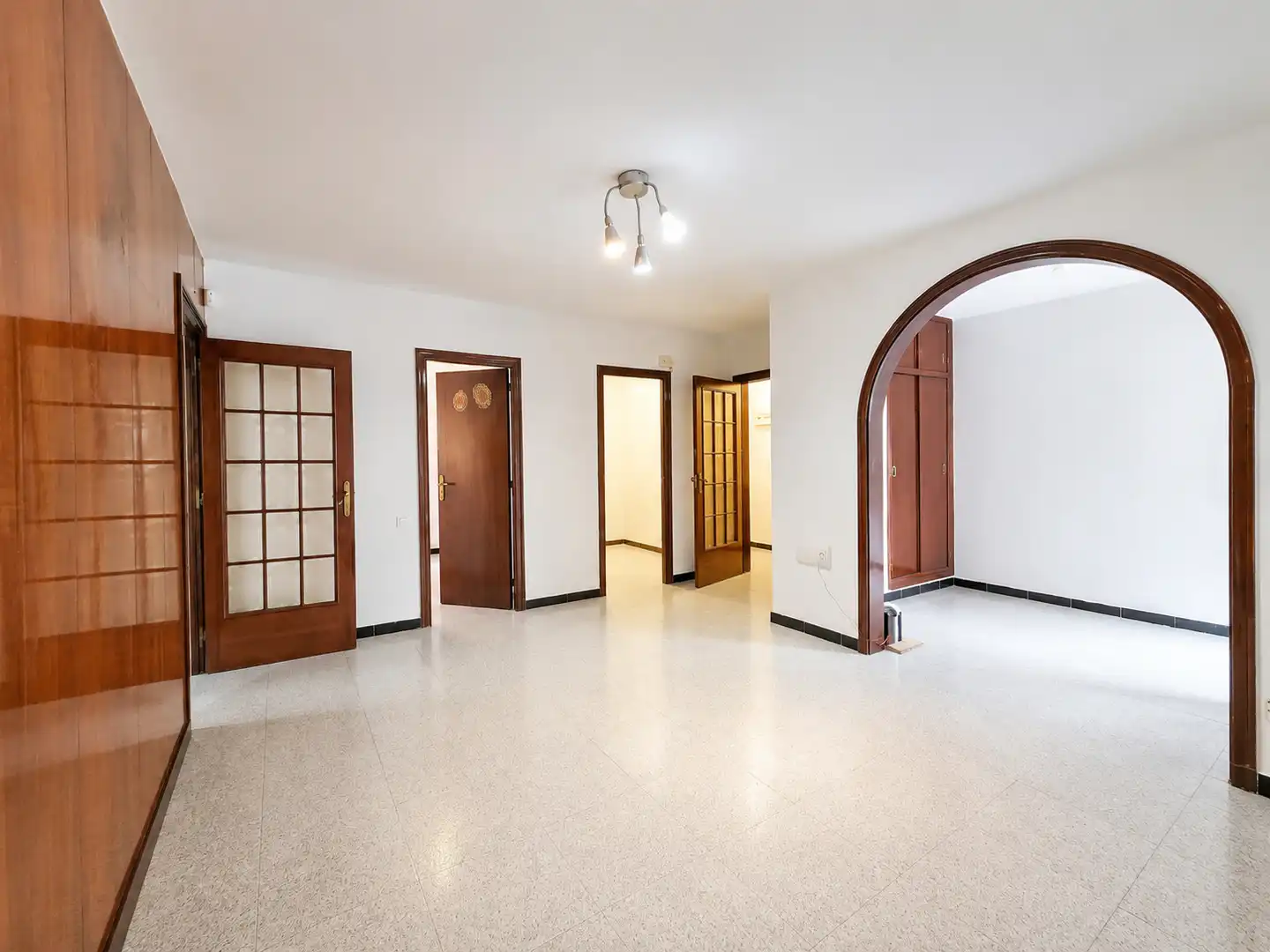 Flat for sale in Sabadell  with Oven and Alarm