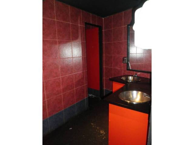 Local comercial en Alquiler en Centro