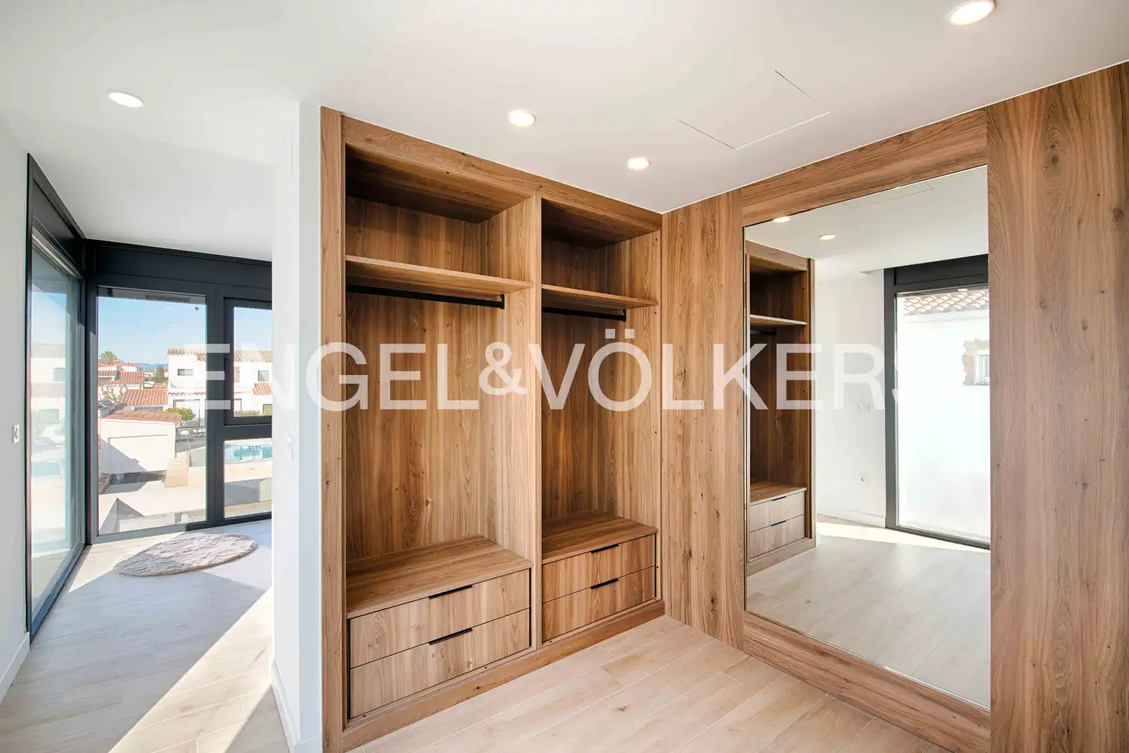 Bedroom of Detached homes for sale in Empuriabrava  with Terrace and Swimming Pool