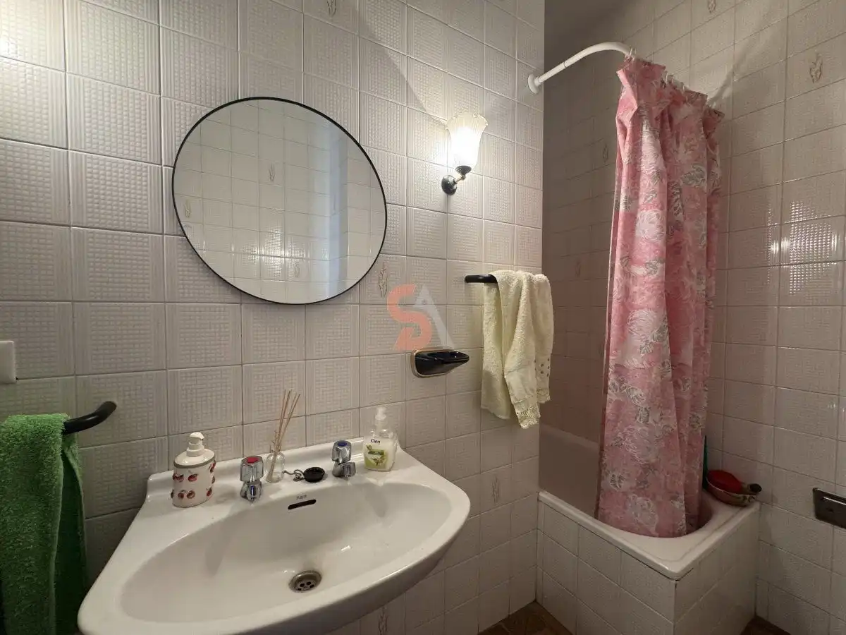 Baño de Casa o chalet en venta en Alcazarén con Calefacción, Terraza y Trastero